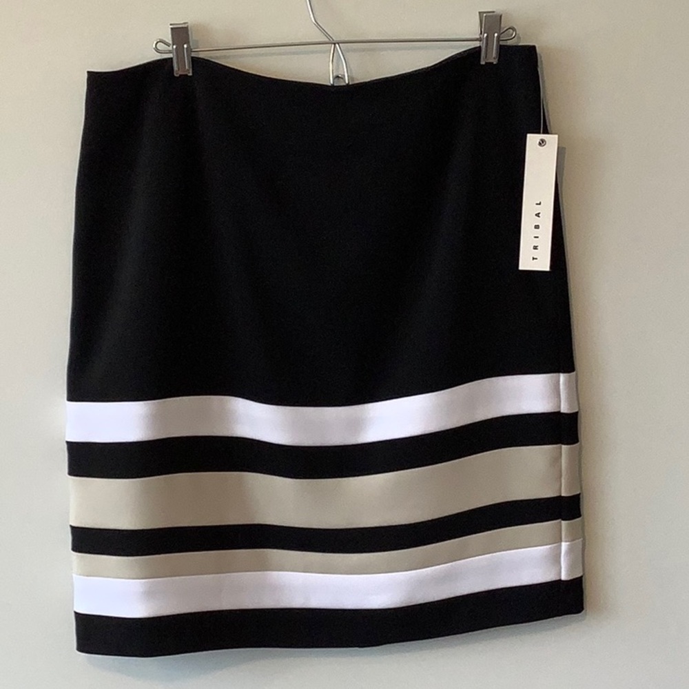 Tribal Black skirt with 4 strips/taupe and white, size 10, FTTS